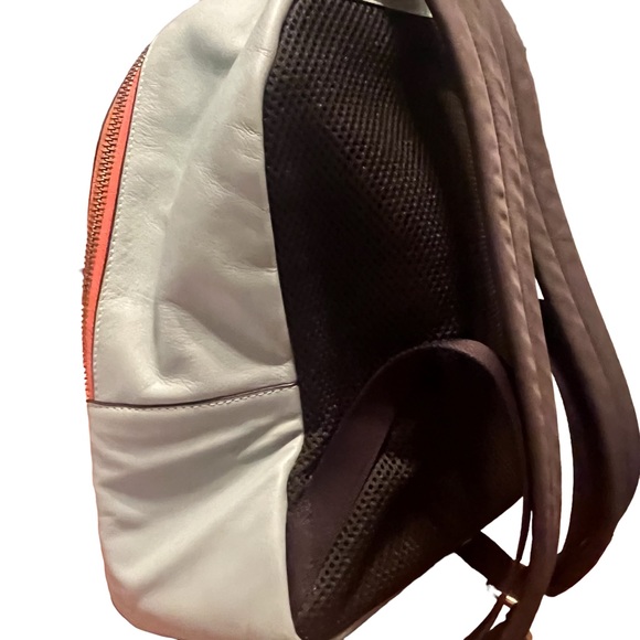 Coach Medium Charlie Backpack w/ Sunglasses Print Perfect for spring / summer - Picture 13 of 16